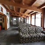 阿尔佩奇亚拉酒店 酒店 4*