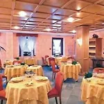 阿尔佩奇亚拉酒店 酒店 4*