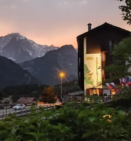 Alpechiara ホテル