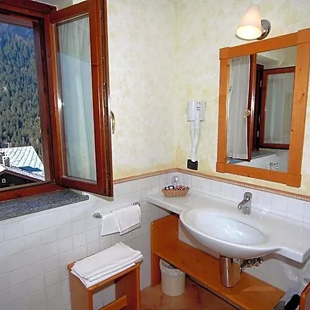 Alpechiara 4*